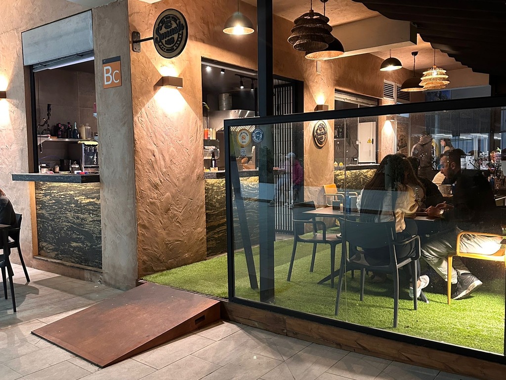 Foto establecimiento 2